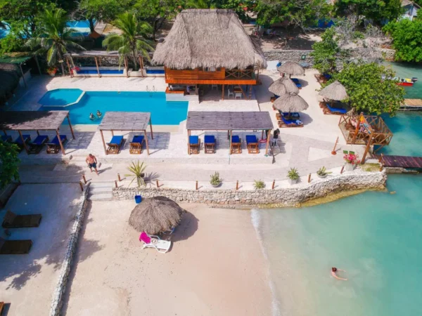 Isla del sol - islas del rosario - Image 2