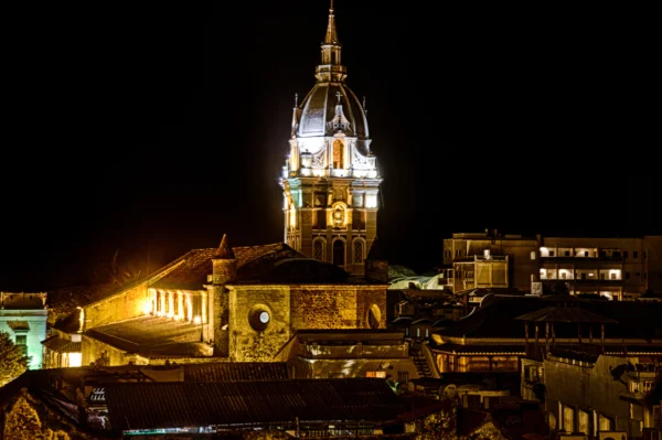 City Tour en Cartagena | Recorrido por la Ciudad Amurallada y Getsemaní con Guía Local - Image 16