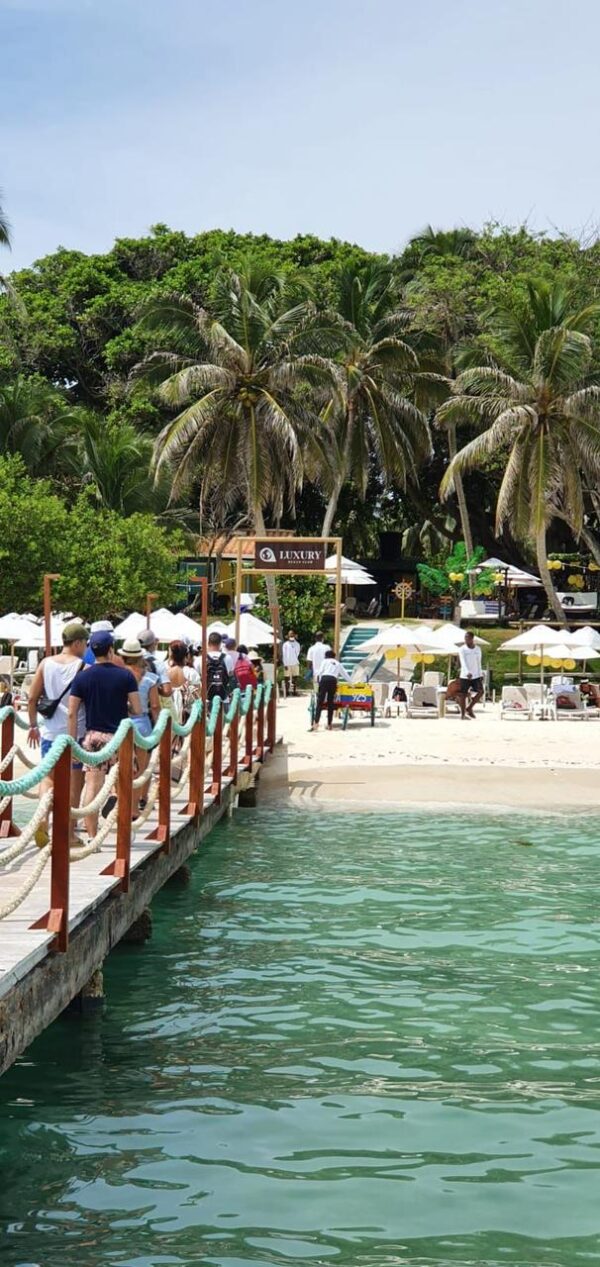 Luxury beach club - Arena Beach- isla del rosario - Image 21