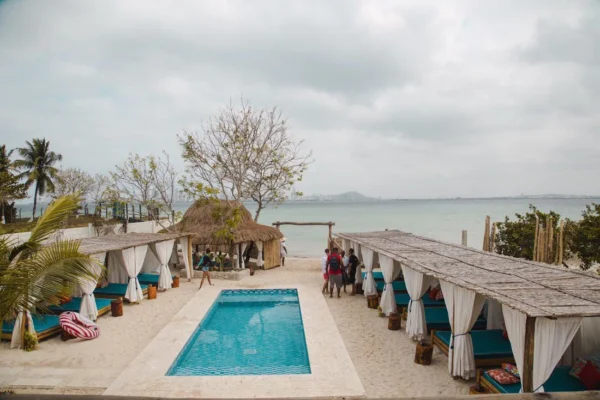 Tamarindo beach house - isla de tierra bomba - Image 2