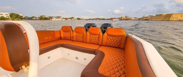 Lancha deportiva 28ft para 10 pax - Makaira - Image 6