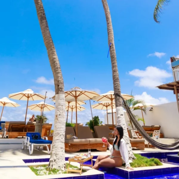 Walla Club de Playa Cartagena: gastronomía caribeña, piscina y música en vivo en Laguito - Image 3