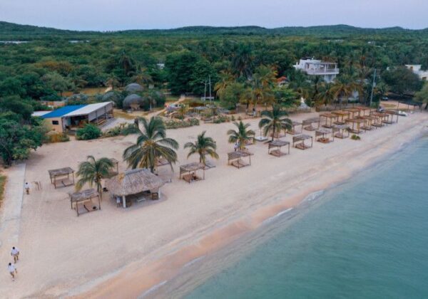 Fenix Beach - Isla de Tierra Bomba - Image 21