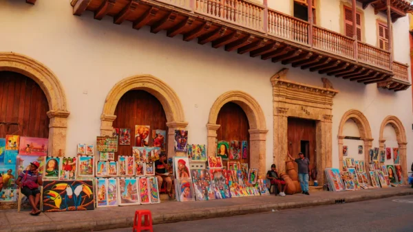 City Tour en Cartagena | Recorrido por la Ciudad Amurallada y Getsemaní con Guía Local - Image 7