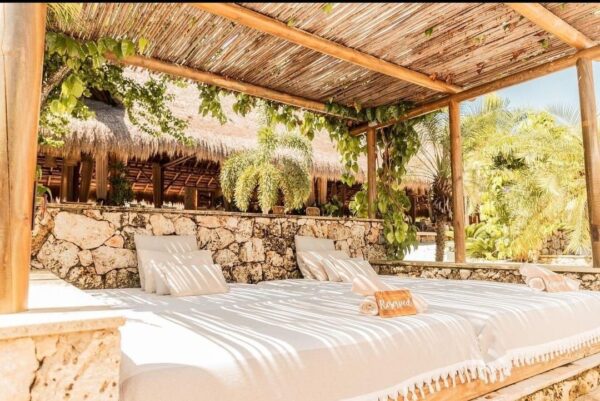 Pasadía en Makani Beach Club Cartagena: traslado, zona exclusiva y cóctel incluido - Image 11