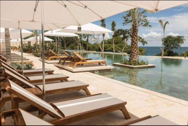Pasadía en Makani Beach Club Cartagena: traslado, zona exclusiva y cóctel incluido - Image 14